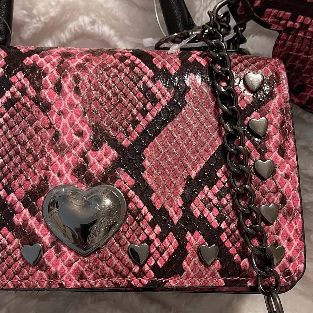 NWT Betsey Johnson Pink Snake Print Crossbody Bag - Picture 3 of 16